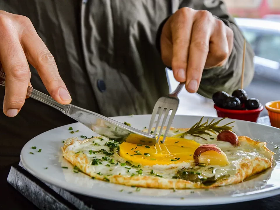 Ketahui 7 Efek Kebanyakan Makan Telur Setiap Hari, Hati-hati ya!